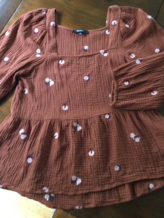 Madewell Tops - Madewell top. Size small. Excellent condition. Small.